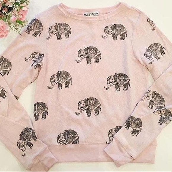 Wildfox Sweaters - Wildfox Light Pink Roaming Elephants Sweatshirt
